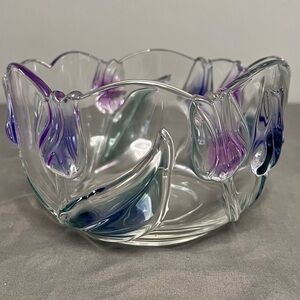 Mikasa Tivoli Glass Pink/Purple Tulip Serving Bowl 3D W/ Scalloped Edges 8”